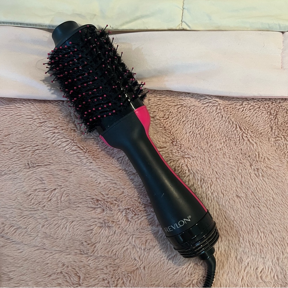 Revlon Hair Dryer Brush Black Pink Hot Brush